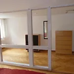 - Mittendrin - Apartment
